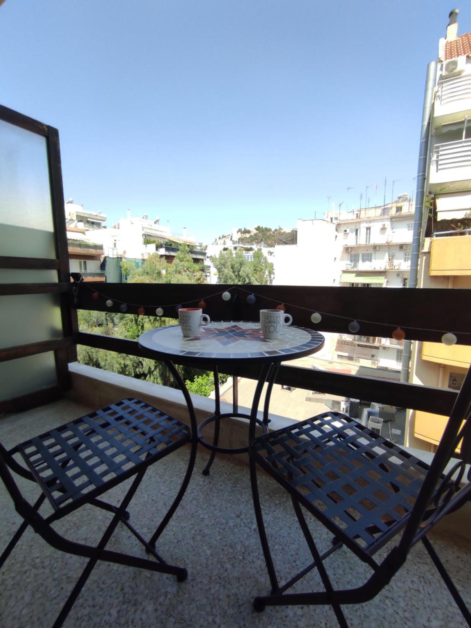 Cosy Apartment On Dragon Street Athena Bagian luar foto